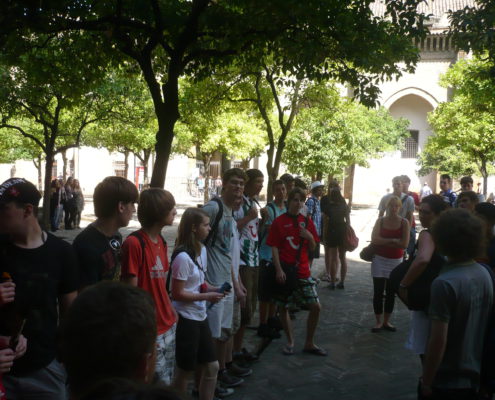 193-sevilla-gruppenfoto-giralda