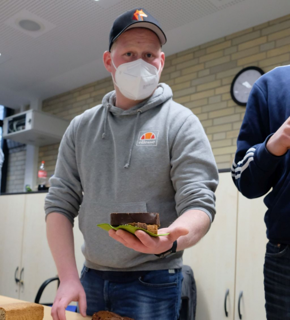 AW_Ukraine_Kuchen_03