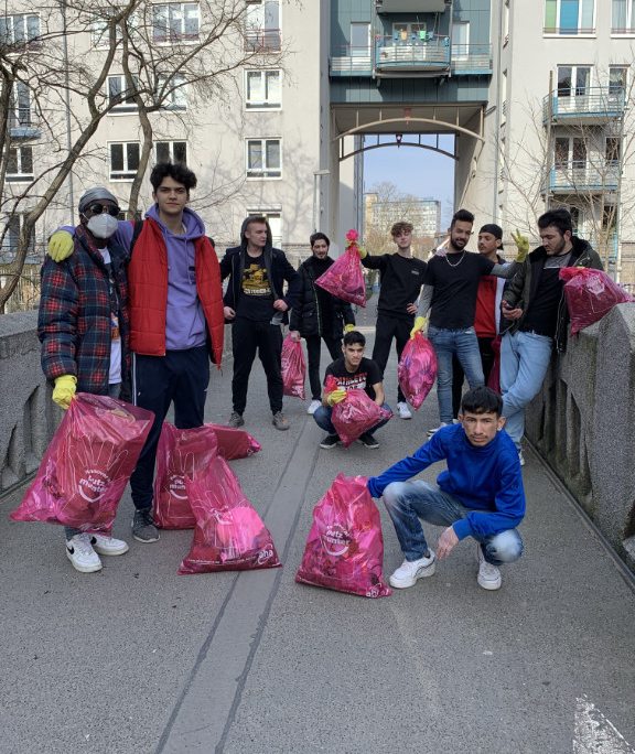 Putzmunter_2022_BTS1B21-top