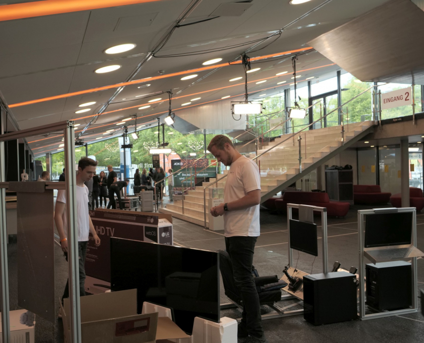 NDR-Pressekonferenz-Aufbau-Ideenexpo_08