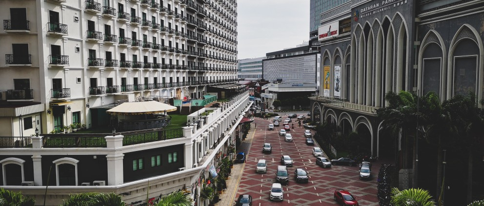 Dataran Pahlawan Melaka Megamall