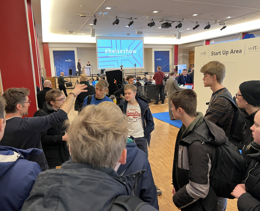 20230316_111932602_iOS