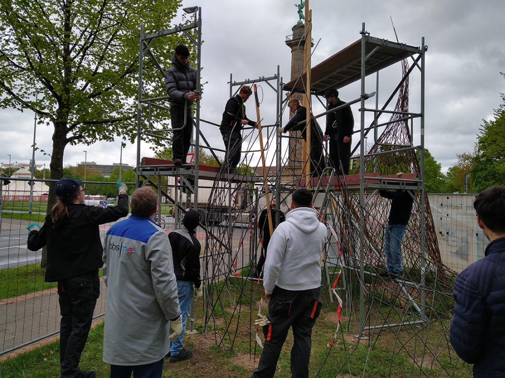 Raumfühler_April_24_01