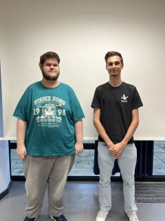 Jan Niklas Unger und Gillian Klose_SV-Bereich Elektrotechnik_02