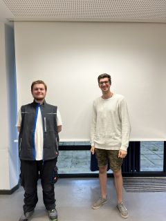 Niklas Kleffmann und Jeremy Seifert_Schulvorstand_07